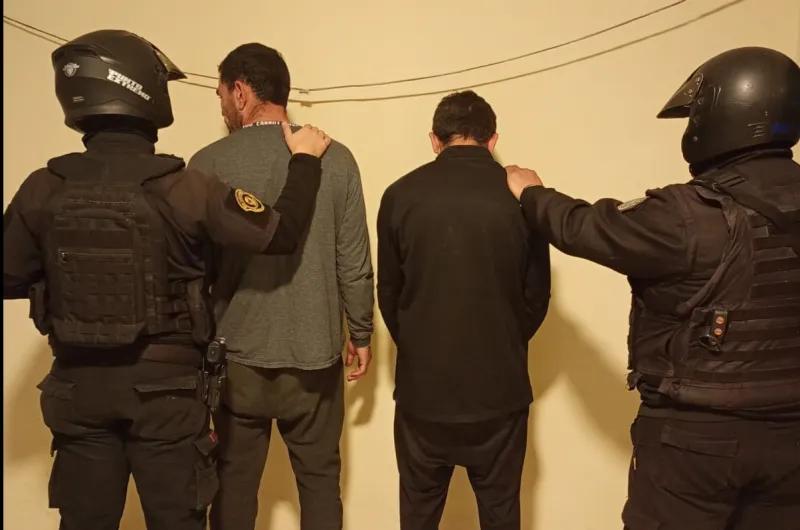 Aprehendieron a dos sujetos y secuestraron armas de fabricación casera