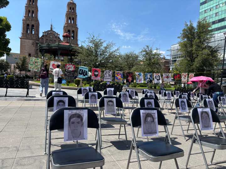 Conmemoran en Chihuahua 11 años de la desaparición de los 43 normalistas de Ayotzinapa