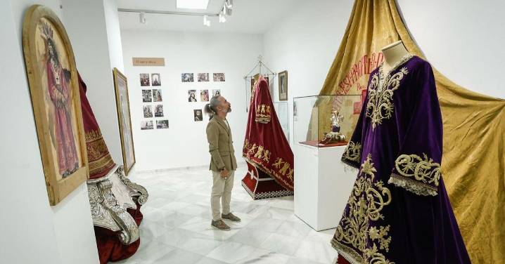Las mejores imágenes de la 'centenaria' exposición de la Cofradía del Rescate