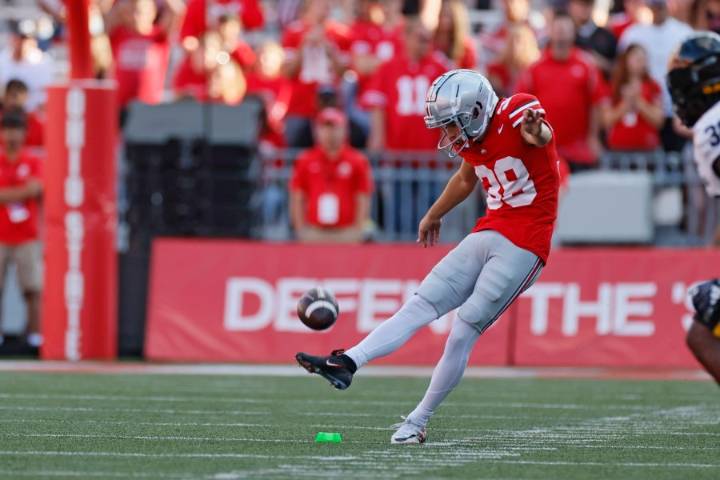 Live updates: No. 1 Ohio State hosts Ohio in first meeting of in