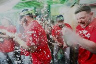 Red Sox rally from a 3-run deficit to walk off the Tigers and secure a playoff spot
