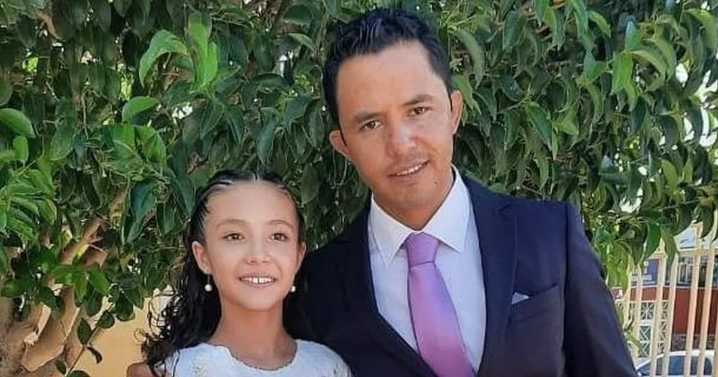 Dad's heartbreaking plea as teen girl dies 'after breast enlargement surgery'