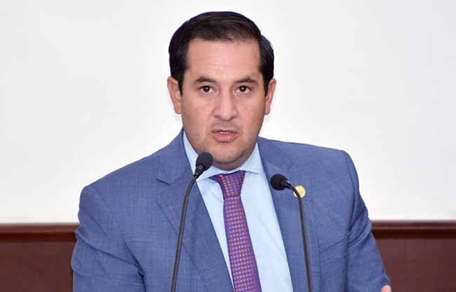 Presenta Memo Ruiz iniciativa para frenar el acoso escolar