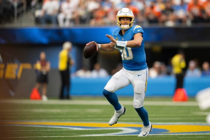 Tom Krasovic: Call it curvilinear athleticism or just plain clutch, but Chargers QB continues to wow