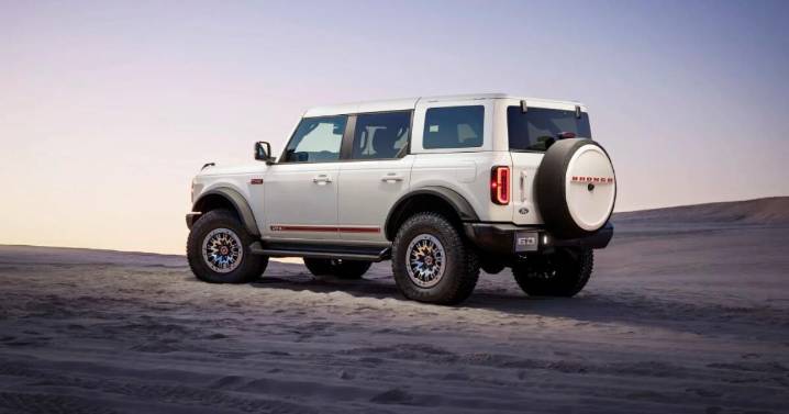 El paquete del 60.º aniversario del Bronco 2026 celebra la herencia y la capacidad de construir una nueva aventura