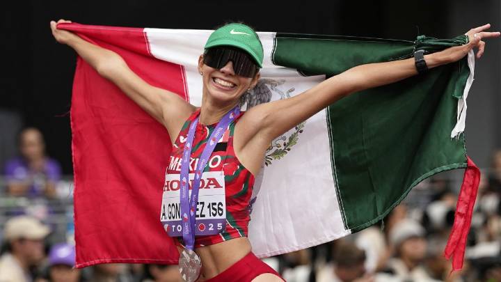 Alegna González, presea de plata en Mundial de Atletismo: “Hacía tiempo que buscaba esa medalla”
