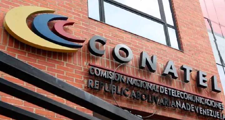 Conatel advierte sobre el uso de MagisTv y Flujo Tv