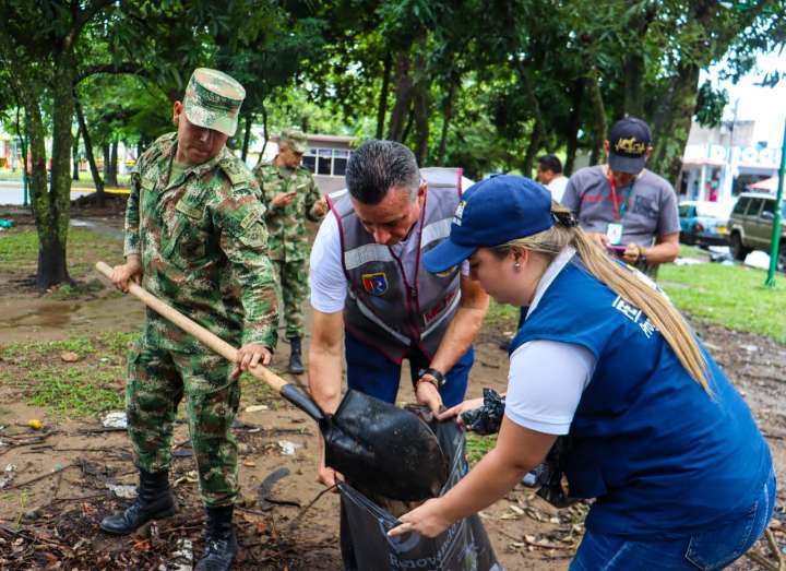 Ejército y Gobernación de Casanare embellecen espacios comunitarios en Yopal