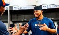 Isaac Paredes vuelve al campo; Sigue en rehabilitación