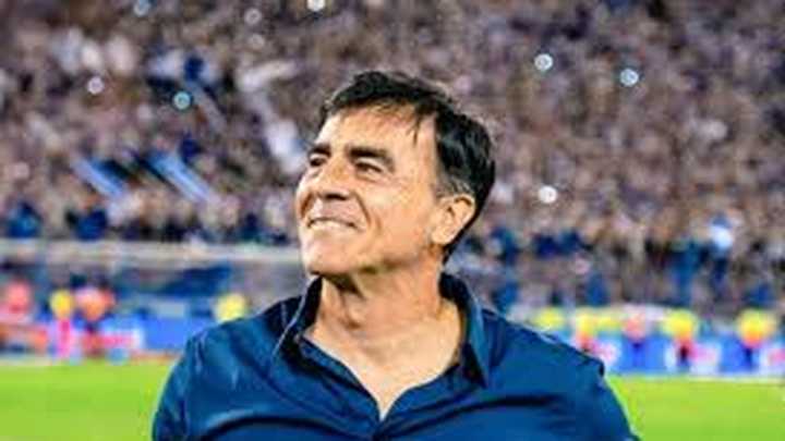 Gustavo Quinteros será el nuevo entrenador de Independiente y debutará ante Racing