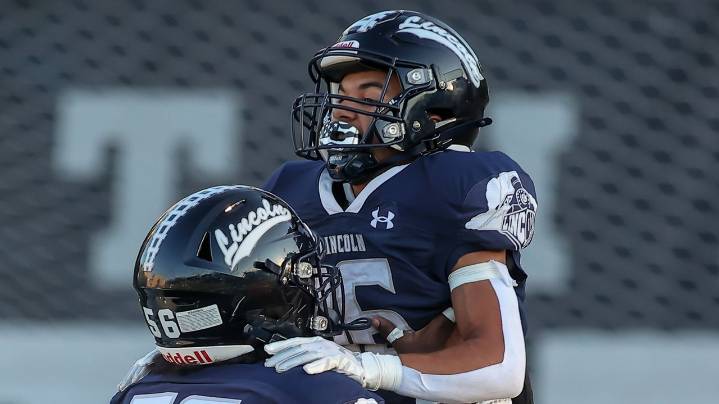 Lincoln football's Borhi, Ortiz and Negron key win over Kennedy