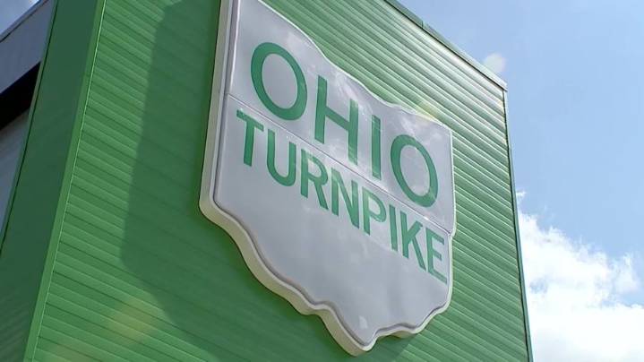 'Traffic incident' shuts down portion of Ohio Turnpike