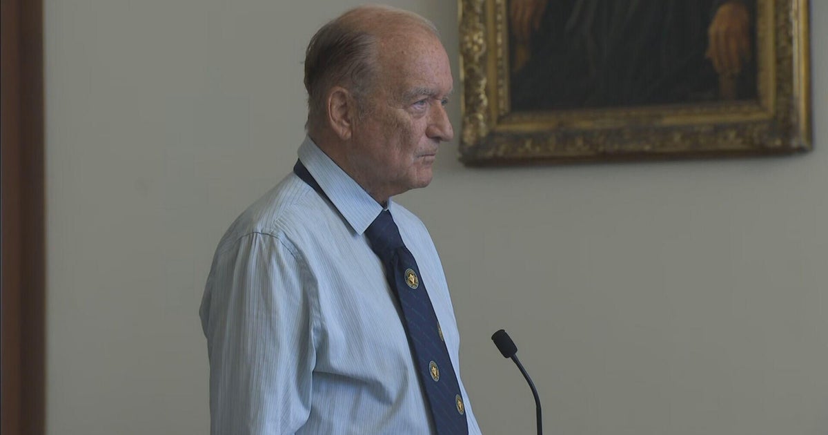 80-year-old man told cheering girls "I'll kill you" at Benson Boone's Boston concert, police say