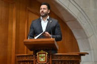 PAN PROPONE PROHIBIR CIRUGÍAS ESTÉTICAS A MENORES DE EDAD