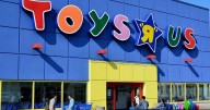 WHAT THE TECH? Shopping at old retail stores you thought were closed