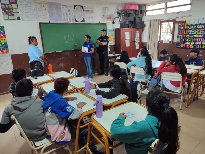 Aguaray: Talleres Preventivos y Asistencia Comunitaria