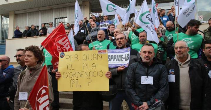 La Policía Local de Palma dice «basta» y se moviliza por el plan de ordenación: «El alcalde no cumple su palabra»