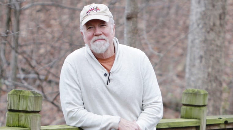 Folk musician John McCutcheon performs at UU church
