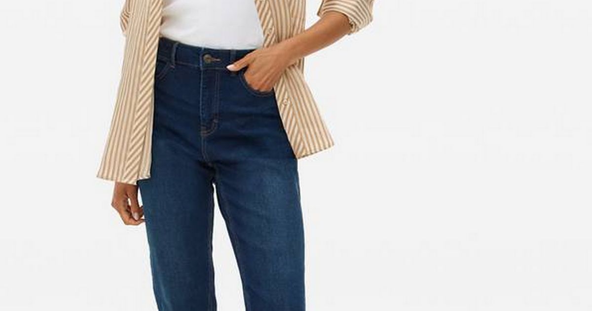Sainsbury's 'super comfy' £16 jeans are 'very flattering' on waist