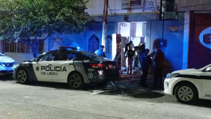 CAJERO AUTOMÁTICO EXPLOTADO EN SAN NICOLÁS