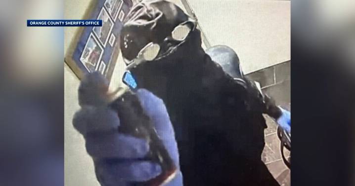 Suspect in diving gear robs restaurant at Disney Springs in Florida