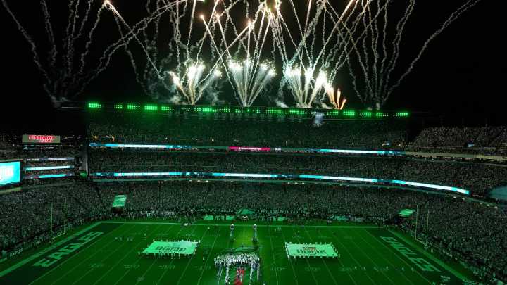 Eagles-Cowboys game suspended for weather in third quarter