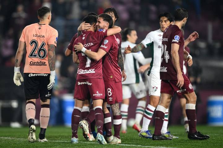 La U ya tiene rival si avanza: Lanús resistió ante Fluminense en el Maracaná y se metió en semis de Sudamericana