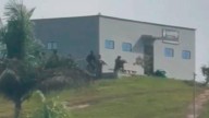 Toque de queda en Anorí, Antioquia tras ataque de las disidencias a batallón del Ejército