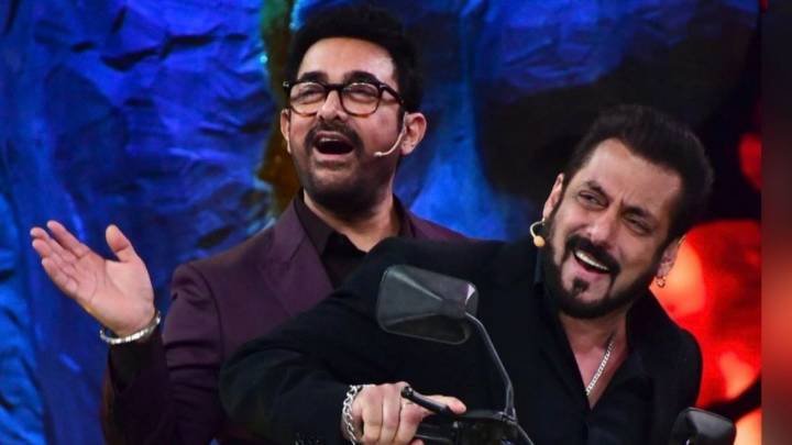 Salman Khan used to treat Aamir Khan like an 'assistant' on Andaz Apna Apna set!
