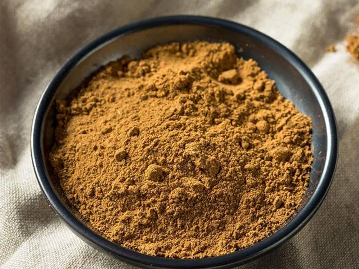 Surprising spice in Chinese five