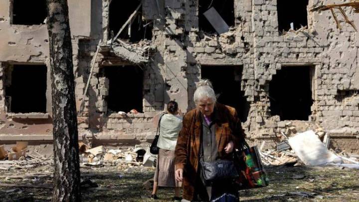 Ucrania debe perseverar en la fe a pesar de la tragedia de la guerra: León XIV