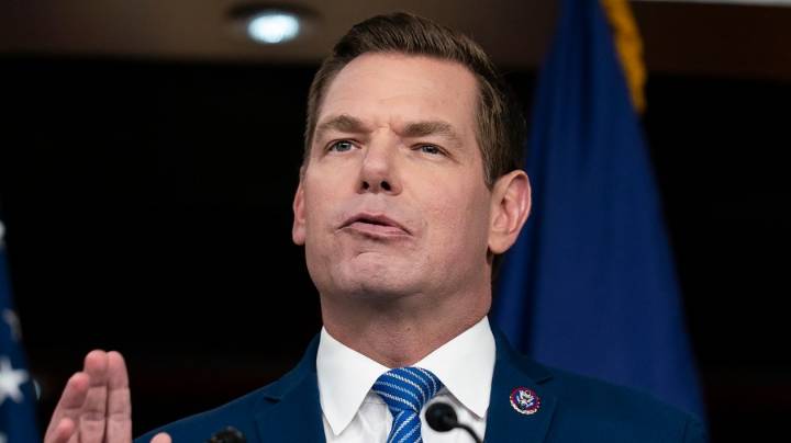 Swalwell hits back at Bondi on hate speech, says she failed ‘to prosecute MULTIPLE direct death threats’ against him