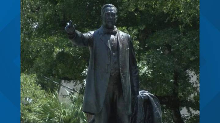 Wilmington officials say Confederate statues removed from city are now in Davidson County