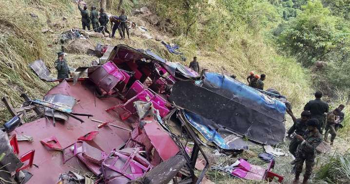 A passenger bus skids off a cliff in Sri Lanka, killing 15 and injuring 16 others