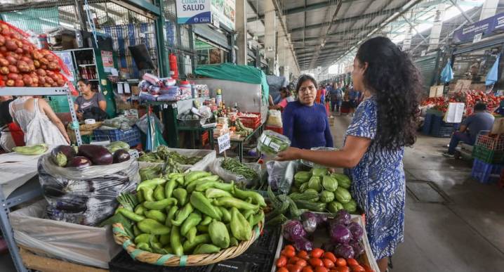 Hoy el precio del pollo, papa, frutas y más en los mercados mayoristas de Lima: consulta el reporte actualizado de Midagri