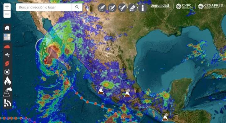 Hay alertas verde y azul en Sonora por efectos de Lorena