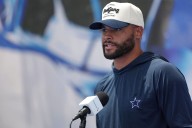 Dak Prescott’s Fiancée Sends 3-Word Message As Cowboys QB Finally Returns vs. 10 Months Later Dak Prescott steps back under the lights, ready to lead Dallas into a new season with his fiancée fueling 