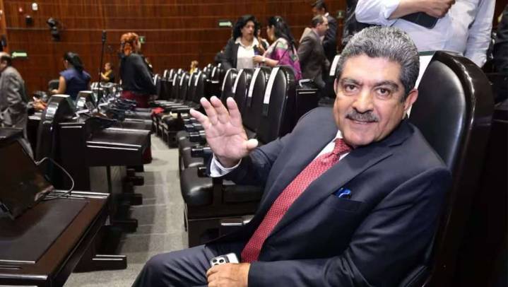 Diputado Manuel Espino sufre derrame cerebral; se encuentra en terapia intensiva