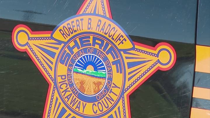 71-year-old man driving tractor dies after Pickaway County crash