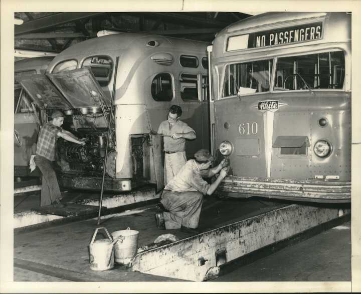 22 vintage photos of buses on Staten Island from the 1960s through the 1990s