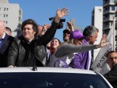 Milei vuelve a Moreno para cerrar la campaña bonaerense y en la Provincia advierten por el riesgo