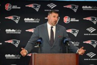 Mike Vrabel Suffers Major Blow at Patriots Practice Amid Huge Boost for Drake Maye Patriots HC Mike Vrabel faces a defensive crisis as a defensive star remains sidelined, while a major player's return