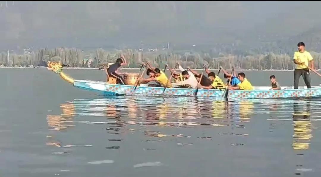 World Heart Day: J&K Dragon Boat Association Hosts Event At Famous Dal Lake