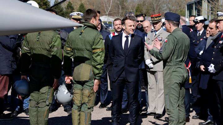 Francia ordena a sus hospitales prepararse para una posible guerra en Europa en marzo del 2026