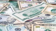FPIs Extend Selling Streak, Offload Over Rs 4,900