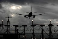 Migrant deportations yet to begin as Downing Street denies ‘shambles’