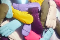 Get your paws on these mitts before the cold weather hits
