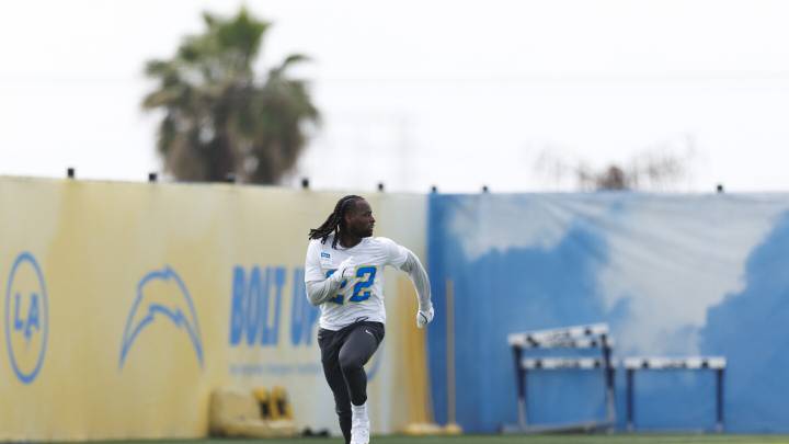 Najee Harris a full participant in Chargers practice