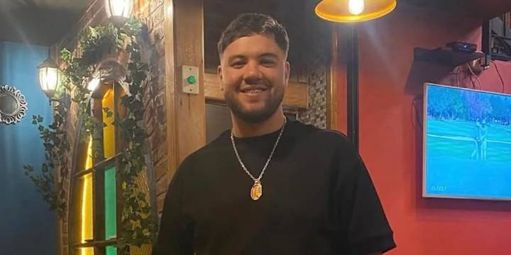 Conmoción en Uruguay por el asesinato de un barbero: lo asaltaron cuando grababa una publicidad