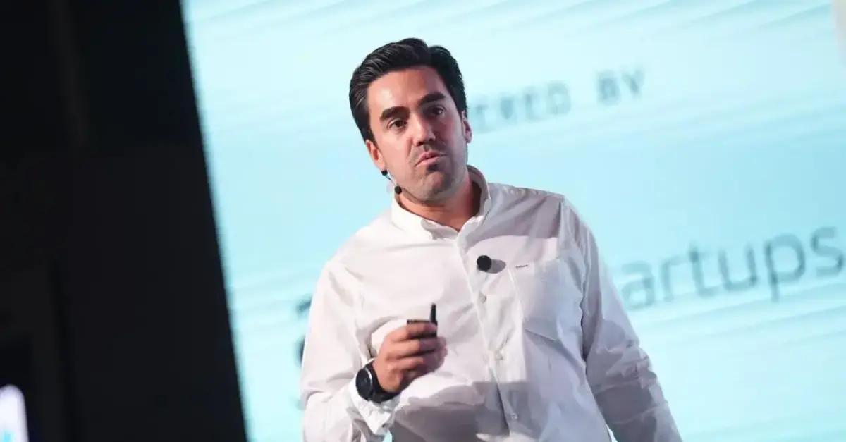 “Si aumentan los impuestos con la tributaria, Colombia podría enfrentar un éxodo de bancos digitales”: Gabriel Santos